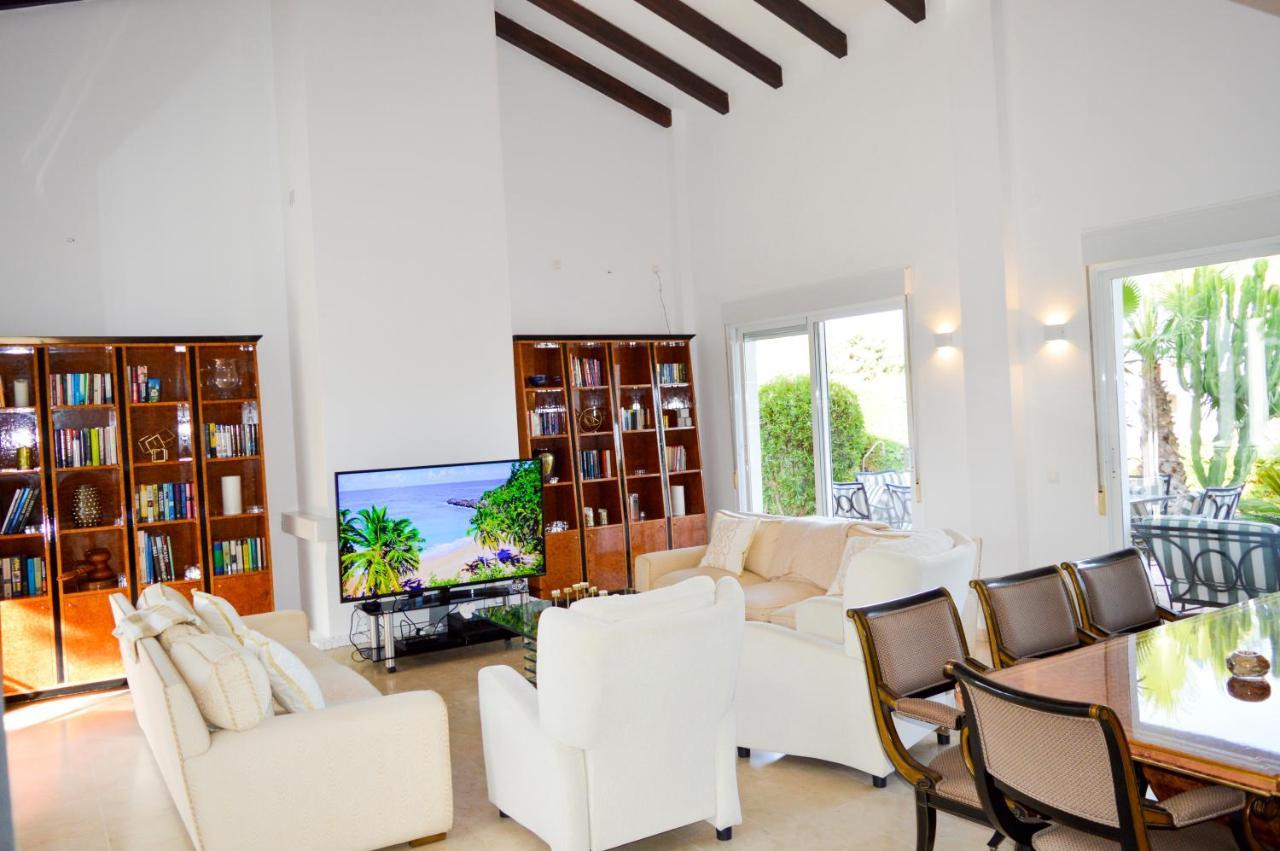 Villa Bendex Estepona Costa Del Sol Eksteriør billede